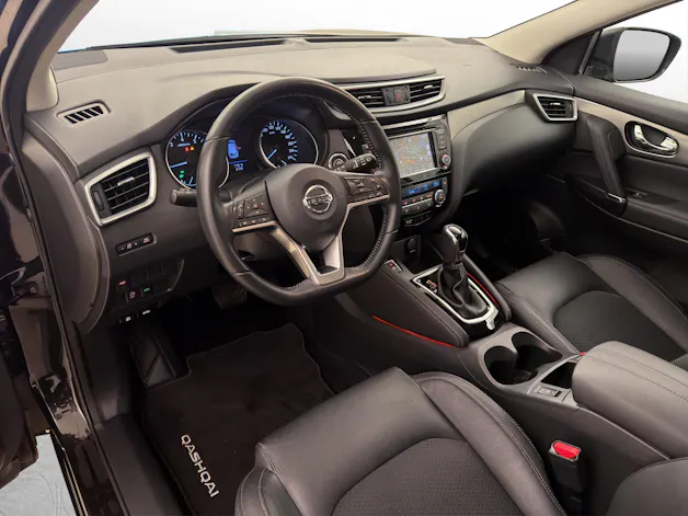 Nissan Qashqai 1.3 DIG-T 160 Tekna