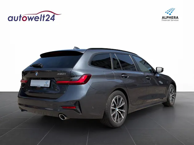 BMW 330i Touring xDrive Steptronic