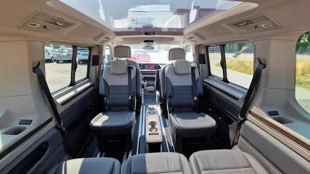VW Multivan 2.0 TDI Style Liberty DSG Lang