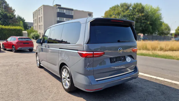VW Multivan 2.0 TDI Style Liberty DSG Lang