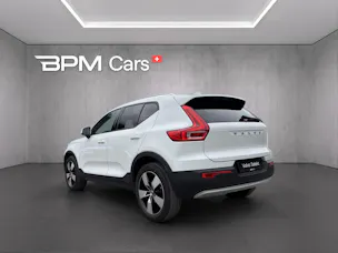 VOLVO XC40 1.5 T2 Momentum
