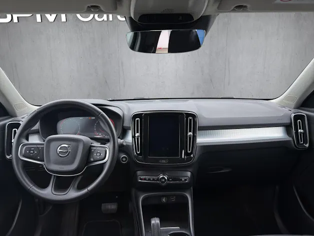 Volvo XC40 1.5 T2 Momentum
