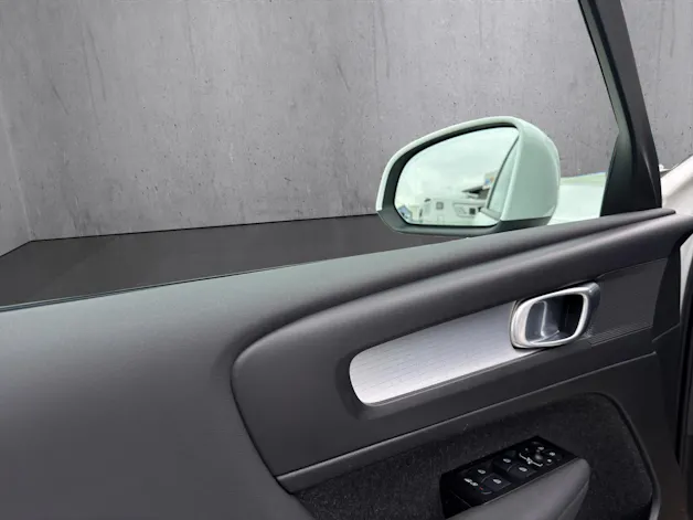 Volvo XC40 1.5 T2 Momentum