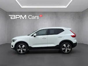 VOLVO XC40 1.5 T2 Momentum