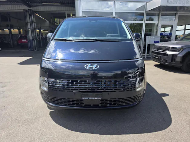 Hyundai Staria Premium 2.2 CRDi Vertex 4WD A