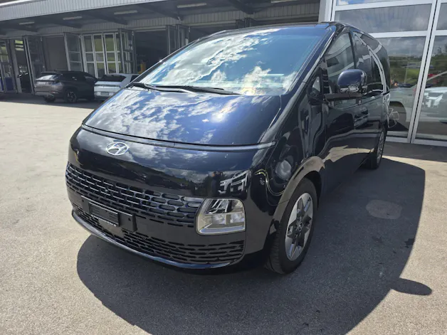 Hyundai Staria Premium 2.2 CRDi Vertex 4WD A