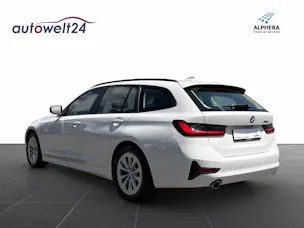 BMW 318d 48V Touring Steptronic