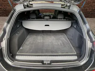 Mercedes-Benz C 300 e T AMG Line