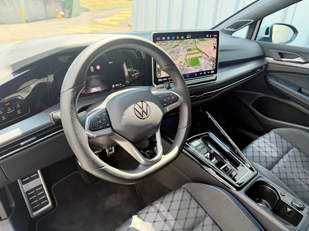 VW Golf 1.5 e TSI mHEV R-Line DSG