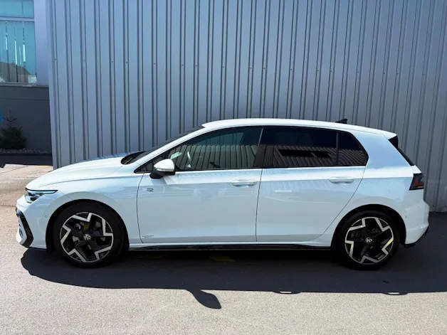 VW Golf 1.5 e TSI mHEV R-Line DSG