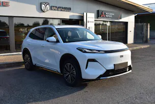 Geely Starray EM-i Max+ PHEV