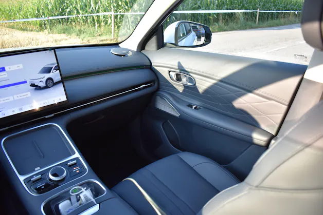 Geely Starray EM-i Max+ PHEV