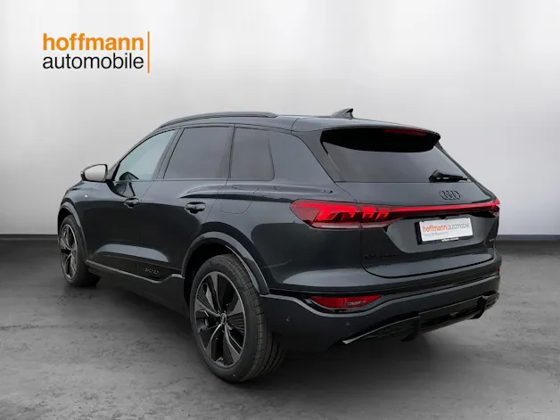 AUDI Q6 e-tron quattro