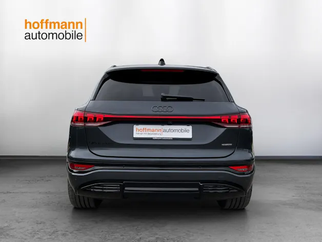 AUDI Q6 e-tron quattro
