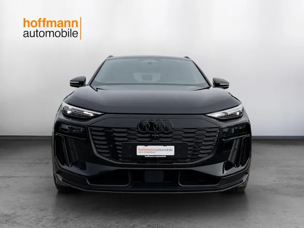 AUDI Q6 e-tron quattro