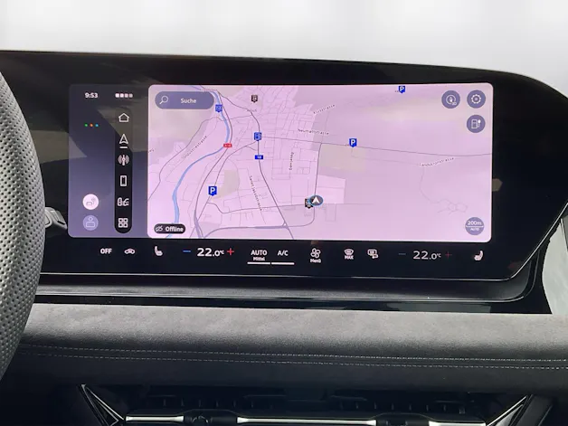 AUDI Q6 e-tron quattro