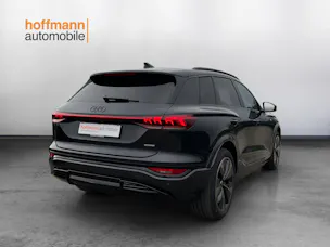 AUDI Q6 e-tron quattro
