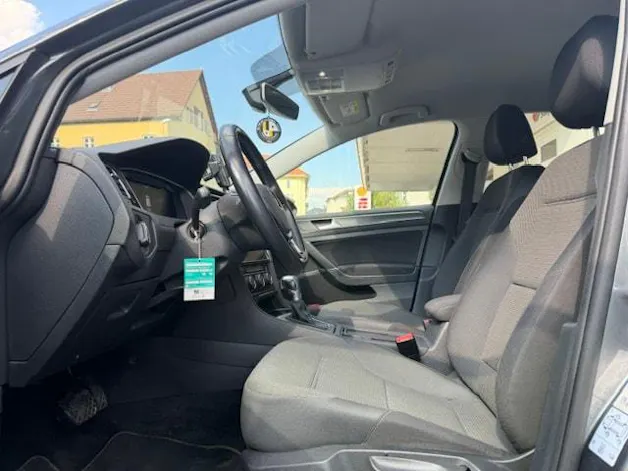 VW e-Golf