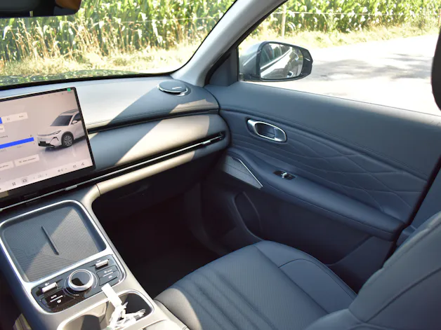 Geely Starray EM-i Max+ PHEV