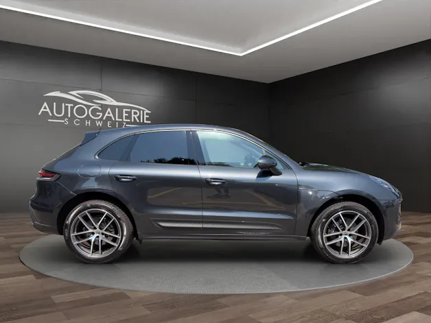 Porsche Macan PDK | CH | Swiss Package | Sitzbelüftung | PDLS+ | Panorama | 18-Weg Sportsitze |