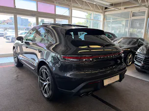 PORSCHE Macan PDK | CH | Swiss Package | Sitzbelüftung | PDLS+ | Panorama | 18-Weg Sportsitze |
