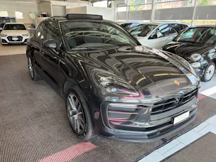 PORSCHE Macan PDK | CH | Swiss Package | Sitzbelüftung | PDLS+ | Panorama | 18-Weg Sportsitze |