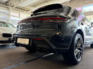 PORSCHE Macan PDK | CH | Swiss Package | Sitzbelüftung | PDLS+ | Panorama | 18-Weg Sportsitze |