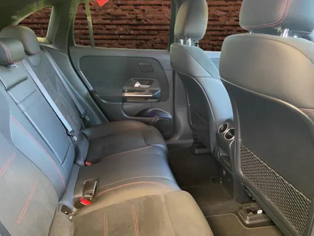 Mercedes-Benz EQA 300 AMG Line 4Matic