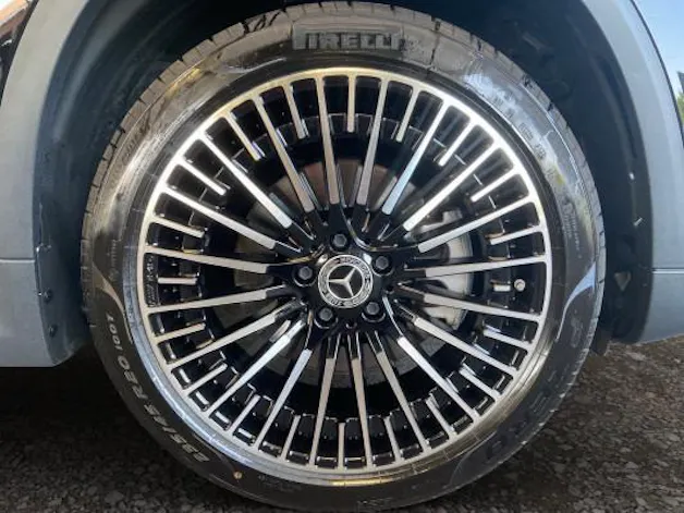 Mercedes-Benz EQA 300 AMG Line 4Matic