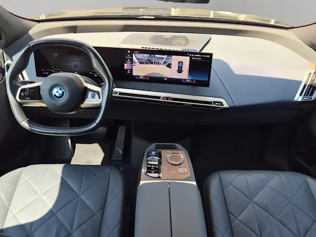 BMW iX xDrive50