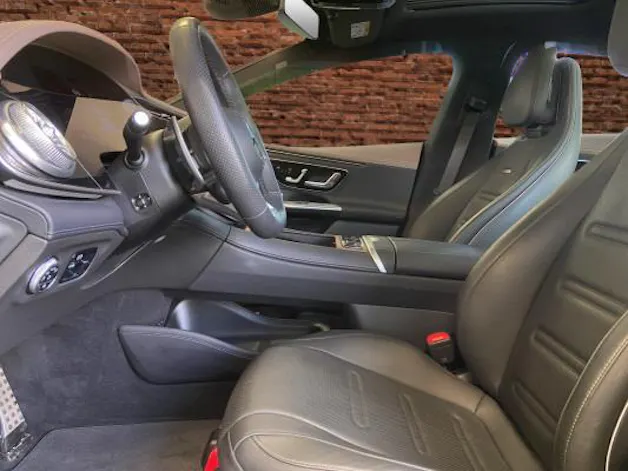 Mercedes-Benz EQE 43 AMG 4 Matic