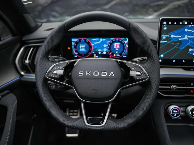 Škoda Kodiaq 2.0 TDI Sportline 4x4 *Panorama*Matrix LED*