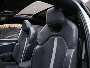 SKODA Kodiaq 2.0 TDI Sportline 4x4 *Panorama*Matrix LED*Anhängerkupplung*
