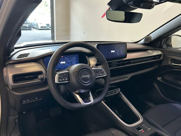 Jeep Avenger 1.2 Turbo MHEV Overland Leather 4xe