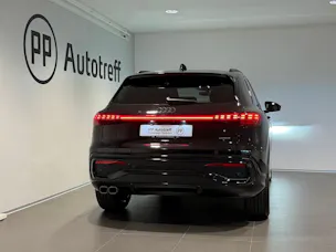 AUDI Q5 TDI quattro 220 kW S-tronic