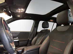 MERCEDES-BENZ GLB 250 4Matic AMG Line 8G-Tronic