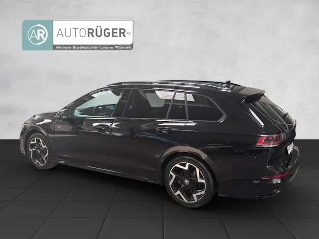 VW Golf Variant 2.0 TSI R-Line DSG 4 Motion