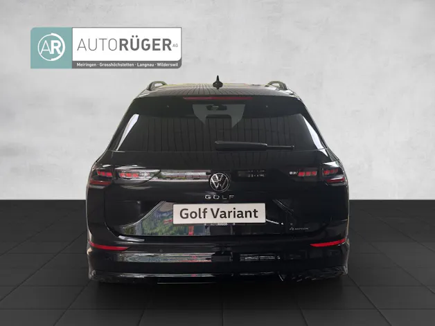 VW Golf Variant 2.0 TSI R-Line DSG 4 Motion