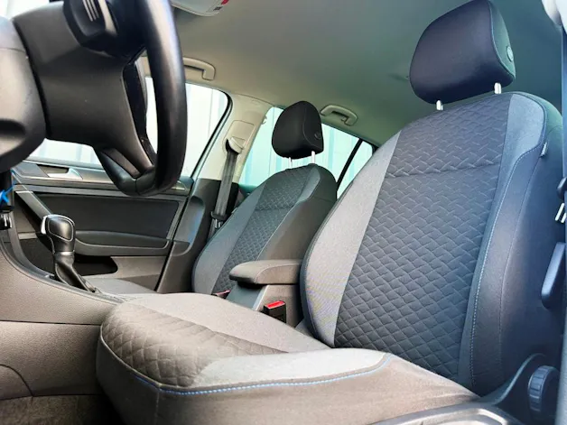 VW Golf 1.0 TSI 70th Anniversary DSG