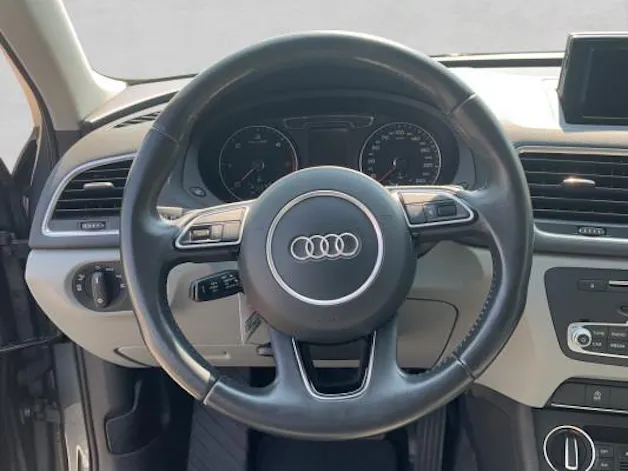 Audi Q3 2.0 TDI quattro