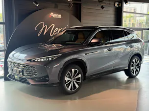 MG HS 1.5 T HEV Luxury