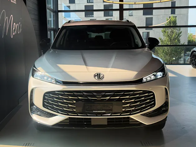 MG HS 1.5 T Comfort Automat