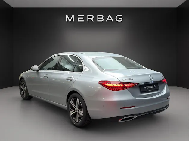 MERCEDES-BENZ C 220 d 4MATIC Limousine Swiss Star