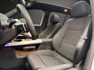 MERCEDES-BENZ GLB 200 4Matic 8G-Tronic