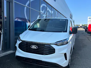 Ford Transit Custom Van 280 L1 2.0 EcoBl Trend/136CV/Aut.