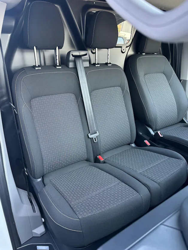FORD Transit Custom Van 280 L1 2.0 EcoBl Trend/136CV/Aut.