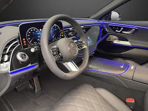 MERCEDES-BENZ E 220 d 4MATIC Limousine