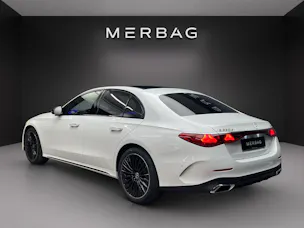 MERCEDES-BENZ E 220 d 4MATIC Limousine