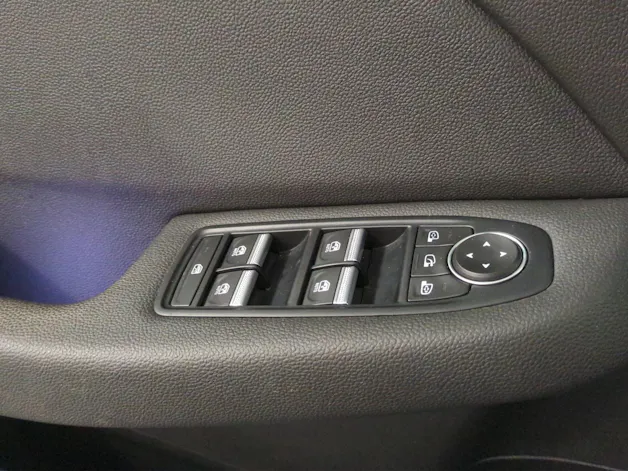 Renault Clio 1.6 E-Tech Intens