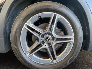 MERCEDES-BENZ GLA 200d AMG Line